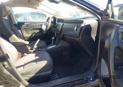 2018 Toyota Corolla Le из США, поврежденный, VIN 5YFBURHE7JP830404